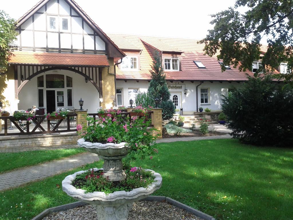 Hotel Altes Badehaus Бад-Дюрренберг Экстерьер фото